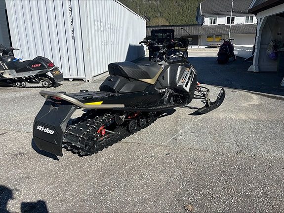 Ski-doo Mach Z STD 900 ACE Turbo R 2022 — 3