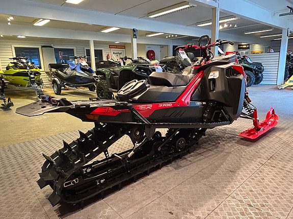 Lynx Shredder Re 3700 850 E-Tec 2025 — 3