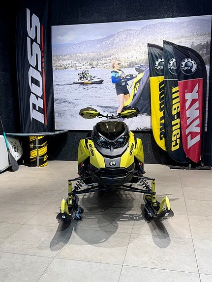 Ski-doo Backcountry X-RS 850 E-TEC Turbo R 146" 2025 — 2