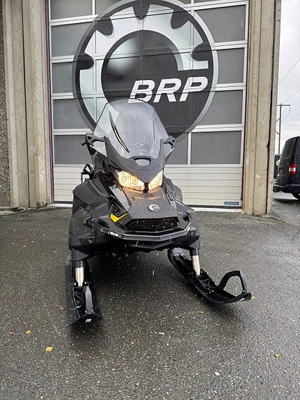 Ski-doo Skandic LE 900 ACE 2026