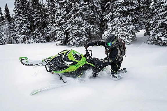 Arctic-cat M600 146 ES 2025 — 2