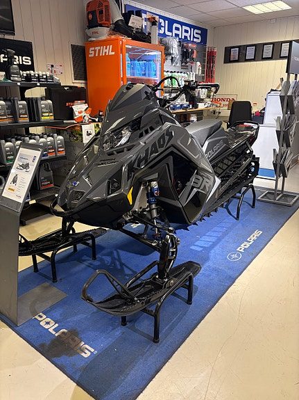Polaris 9R RMK Khaos 146 2025 — 3