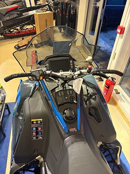 Polaris 850 Titan Nordic Pro 155 2026 — 3