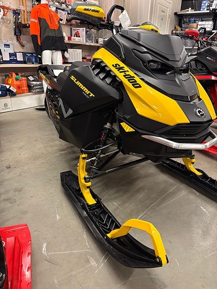 Ski-doo Summit neo + 2026