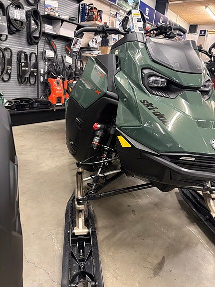 Ski-doo Summit X Expert 850 Etec Turbo R 2026