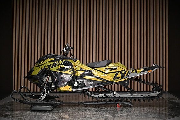 Lynx Shredder 850 Turbo R 3900 DS HUB 2024 — 2