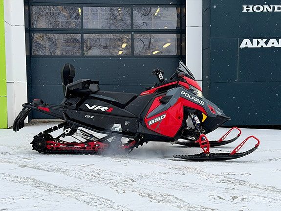 Polaris Indy VR1 850 Patriot - Touring - 7S Navigasjon 2024 — 2