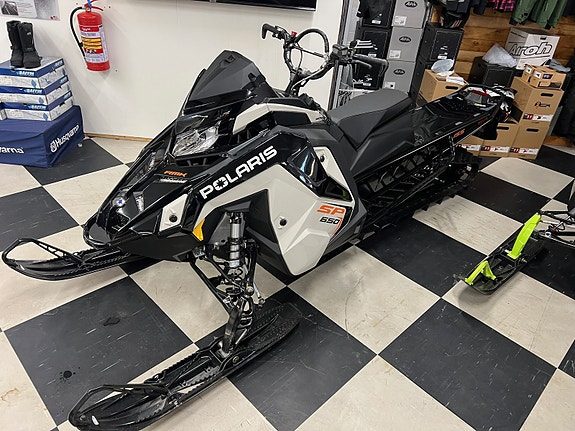 Polaris KAMPANJE! RMK 650 SP 155 2025