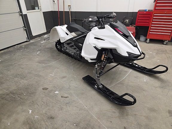 Lynx RS 600 2025 — 2