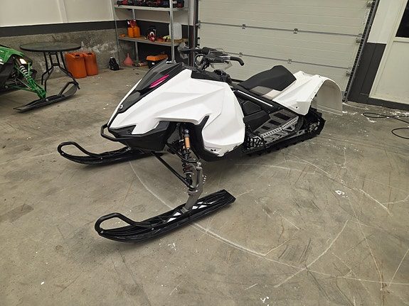 Lynx RS 600 2025
