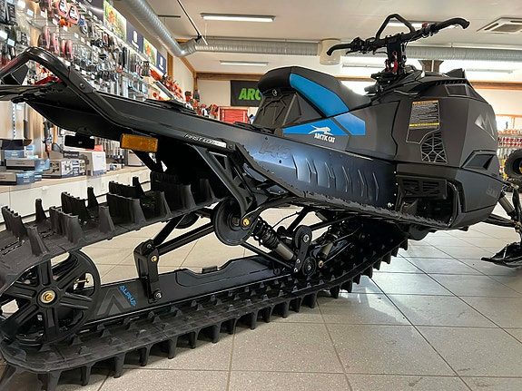 Arctic-cat M600 146 ALPHA / 5rs garanti/ 66kam/el start/ 16rs 2024 — 2