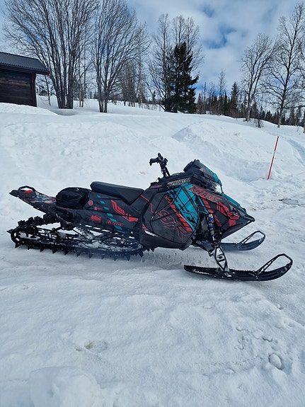 Polaris Khaos 9R 146 2023 — 2