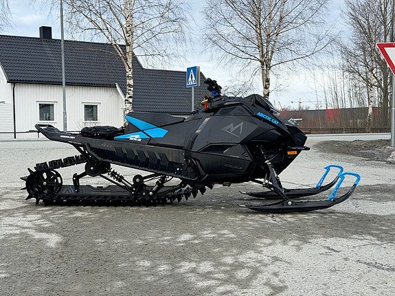Arctic-cat M 600 Alpha One 146 - 16rs scooter! 2024 — 2