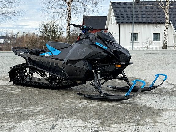 Arctic-cat M 600 Alpha One 146 - 16rs scooter! 2024