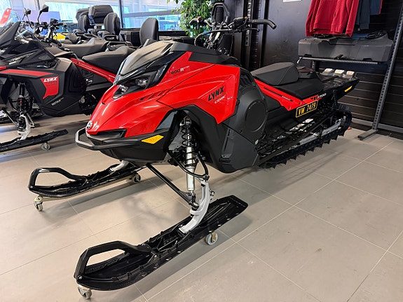 Lynx Shredder 3700 Core 600R E-TEC Elstart 2026 — 2