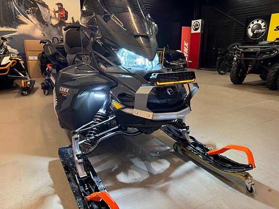 Lynx 69 Ranger PRO 900 ACE Turbo 2026 — 2