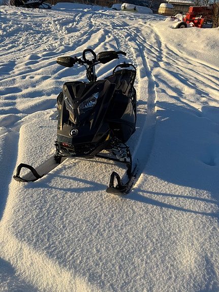 Ski-doo Summit X Expert 850 E-TEC Turbo 2022