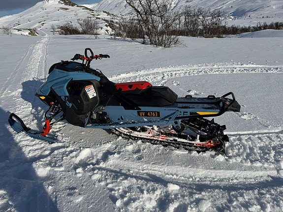 Ski-doo Freeride 850 E-TEC Turbo R 146" Demo scooter 2026 — 3
