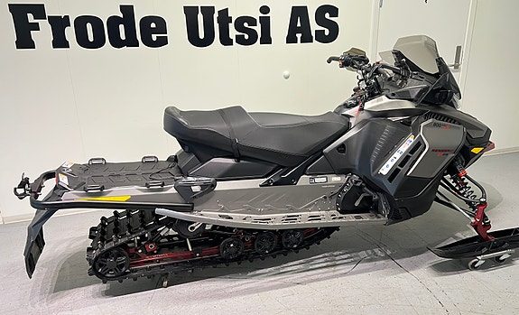 Ski-doo Renegade X-RS 900 ACE Turbo R SAS VIP 2-seter 2023 — 3