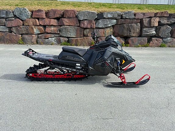 Polaris 9R RMK Khaos Slash 146" | SE PRISEN! 2023 — 2