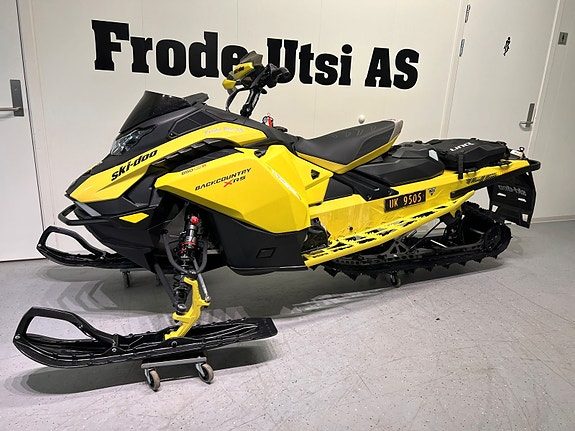 Ski-doo Backcountry X-RS 850 E-TEC Turbo R 180hk 2025 — 2