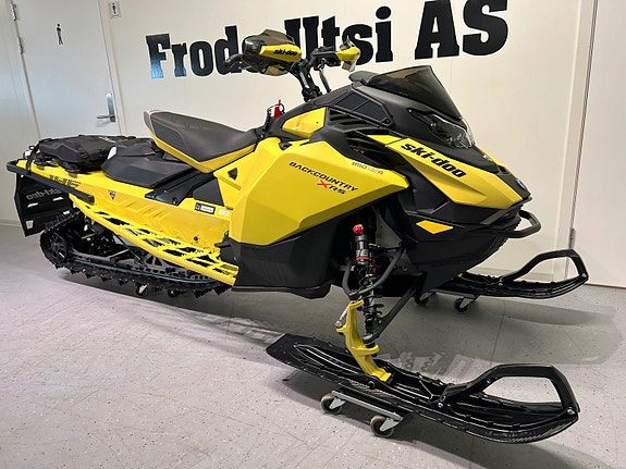 Ski-doo Backcountry X-RS 850 E-TEC Turbo R 180hk 2025 — 3