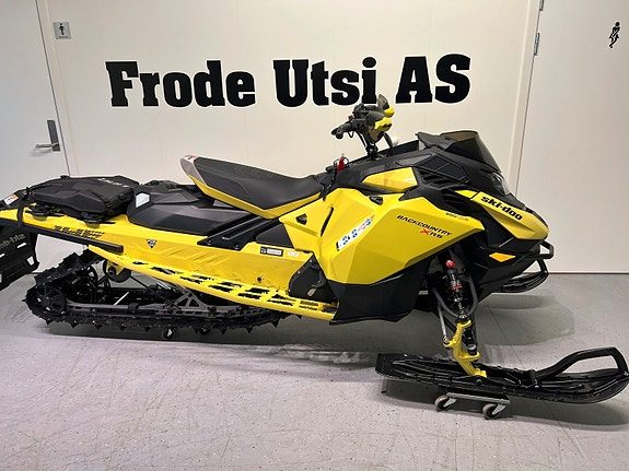 Ski-doo Backcountry X-RS 850 E-TEC Turbo R 180hk 2025