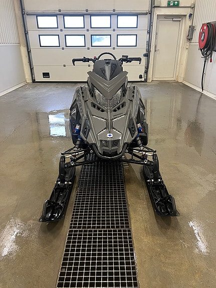 Polaris 9R RMK KHAOS 146, Sjokkpris! 2025 — 2