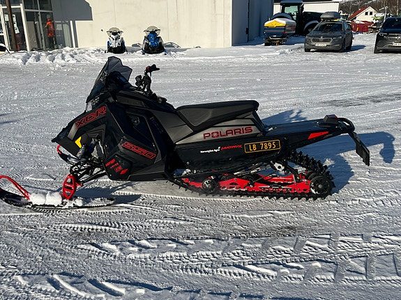 Polaris 850 Indy XCR 2023