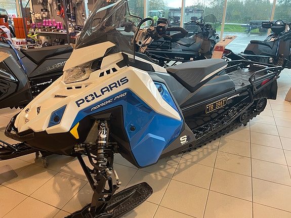 Polaris PROSTAR S4 Nordic Pro 146 2023