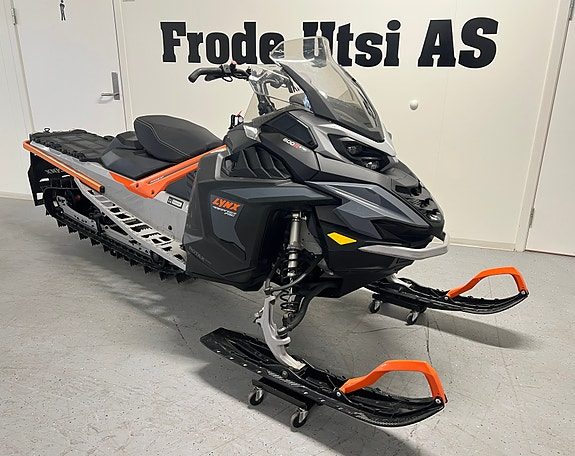 Lynx 49 Ranger PRO 600R E-TEC 2024 — 2
