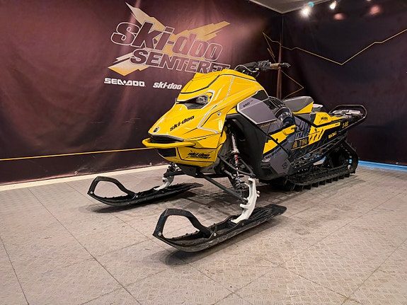Ski-doo Summit SP 850 E-TEC 2023