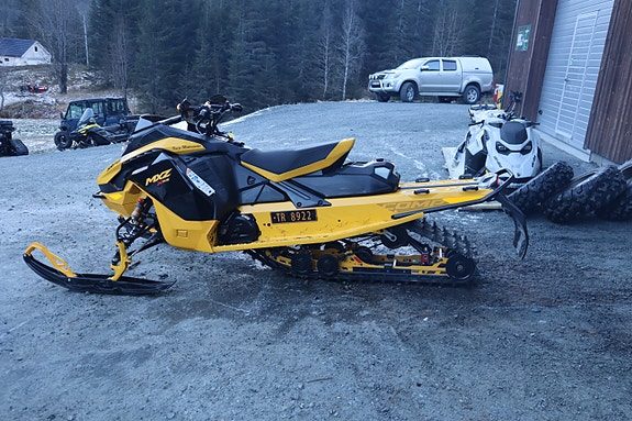 Ski-doo MXZ X-RS Comp 850 E-TEC Turbo R 2024 — 3