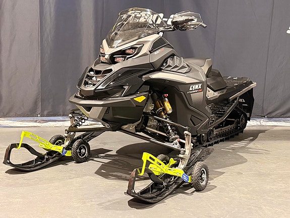 Lynx XTerrain RE 900 ACE Turbo R *10,25"HUB/KYB PRO 46/LED* 2026 — 2