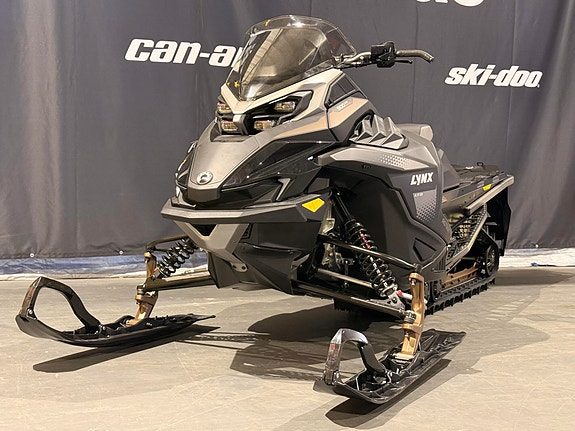 Lynx XTerrain Limited 900 ACE Turbo *10,25" HUB/NYHET/LED LYS* 2026 — 3