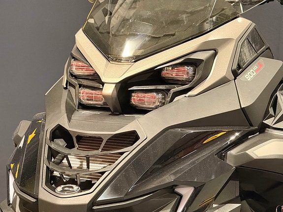Lynx XTerrain RE 900 ACE Turbo R *10,25"HUB/KYB PRO 46/STUDDED* 2026 — 3