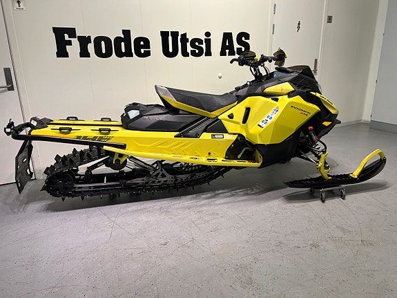 Ski-doo Backcountry X-RS 146" 850 E-tec Turbo R 180hk 2025 — 3