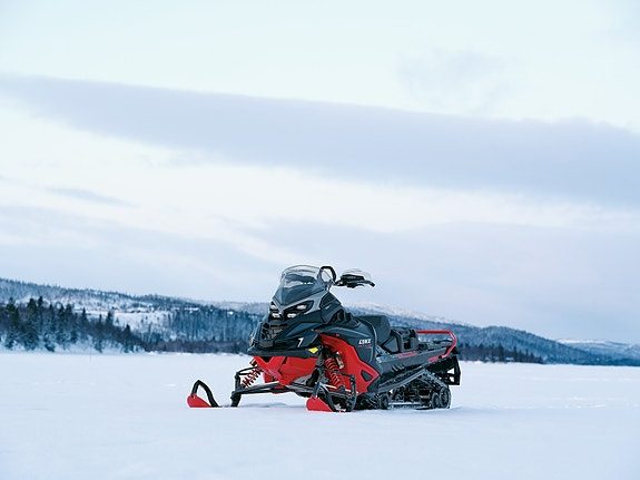 Lynx Brutal RE 850 E-tec WT kampanje 2026 — 3