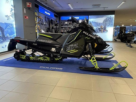 Polaris 9R SWB Assault 146 Escape 2026