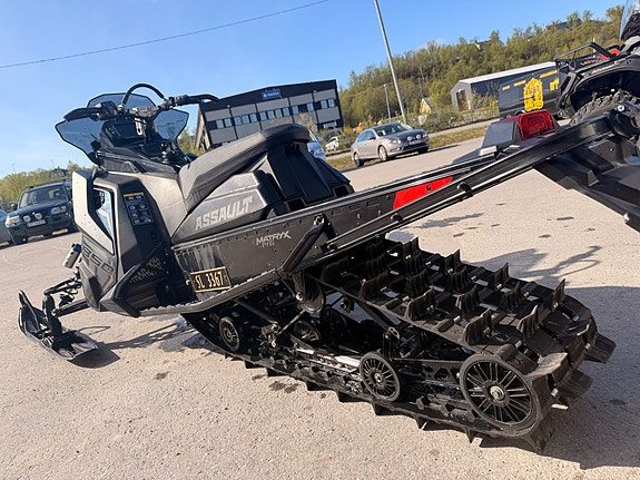 Polaris 850 Switchback Assault 2023 — 3