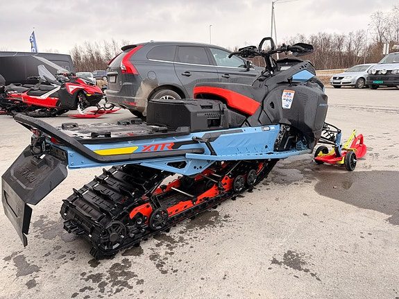 Ski-doo Expedition Xtreme 850 E-tec DEMO 2026 — 3