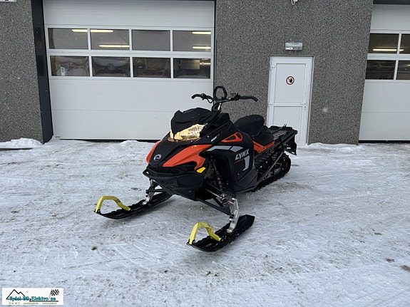Lynx Xterrain STD 3700 600R E-tec 2023