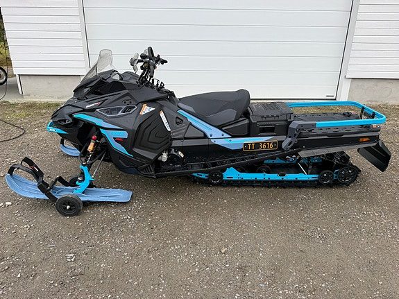 Lynx Commander RE 900 ACE Turbo R 2024 Kun 17,5 mil! 2024