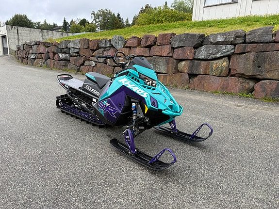 Polaris 9R RMK Khaos Slash | Gratis frakt! 2024