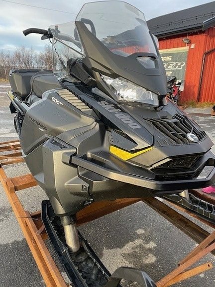 Ski-doo Tundra LE 600 EFI-90 2024