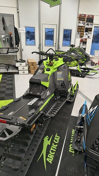 Arctic-cat M 858 146 SNO PRO GRN 2025 — 2