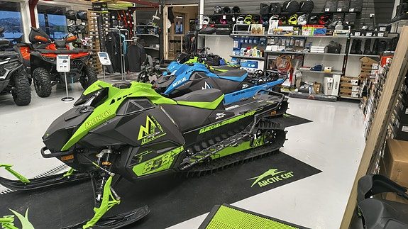 Arctic-cat M 858 146 SNO PRO GRN 2025