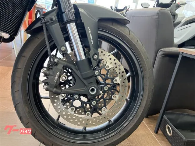 Honda CB650R 2023 — миниатюра 2