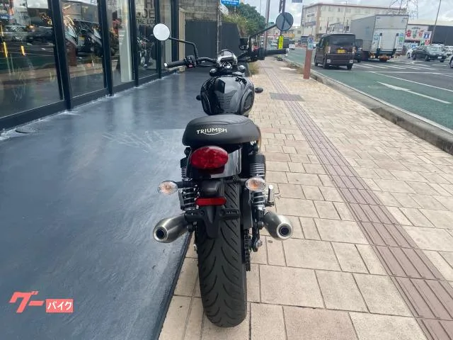 TRIUMPH 900 2022 — миниатюра 4
