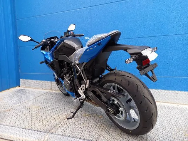 Suzuki GSX-8R 2024 — миниатюра 4